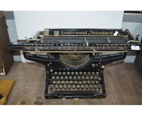 Underwood Standard Typewriter 