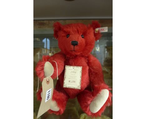 A Steiff British collectors Bear 1998 - limited to 3000 - EAN 659973 - 40cm tall with box and certificate 