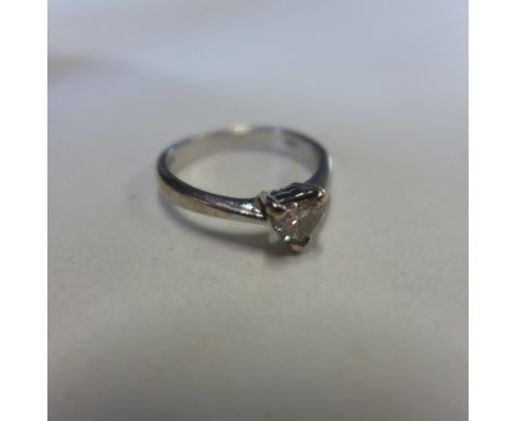 An 18ct white gold solitaire heart diamond ring, size K, approx 3.2 grams - in generally good condition 