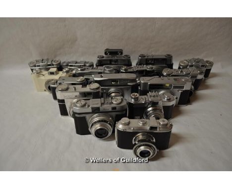 Sixteen vintage cameras with lenses including Paxette, Ilford, Iloca, Closter, Halina, Ferrania, Durst, Prontor and Koroll