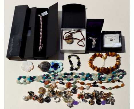 27 matched pairs of vintage costume jewellery earrings &amp; amber nugget necklace &amp; other costume jewellery  