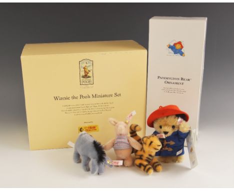 A boxed limited edition Steiff "Winnie The Pooh Miniature Set", comprising Eeyore, Piglet and Tigger, each numbered 1989 of 5