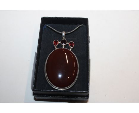 A large vintage Sterling silver carnelian and garnet necklace, 28.5gms 