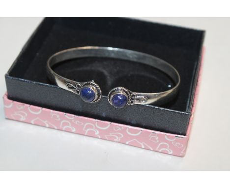 A 925 silver and Lapis Lazuli set bangle 