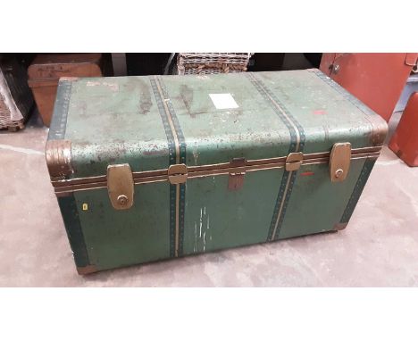 Vintage green tin trunk, 110cm wide, 55cm deep, 56cm high