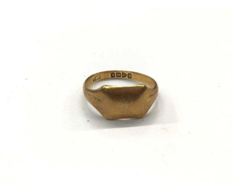 18ct gold signet ringWeight 7.3 grams 