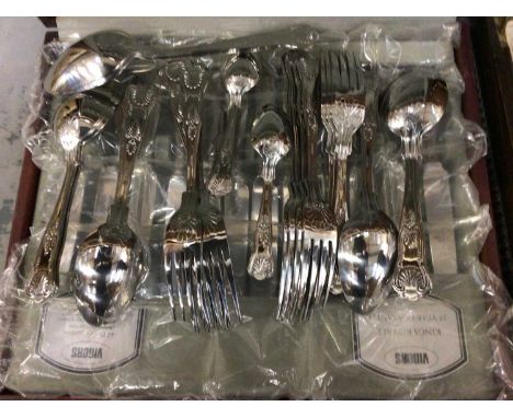 Viners Kings Royal pattern canteen cutlery plus one other set, two box sets of fish knives and forks, and box set of fish ser