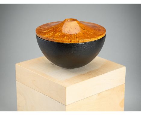 A MODERNIST ROOT WOOD AND LACQUER BOWL AND COVERJapan, 20th century The bowl with deep sides rising from a slightly concave f