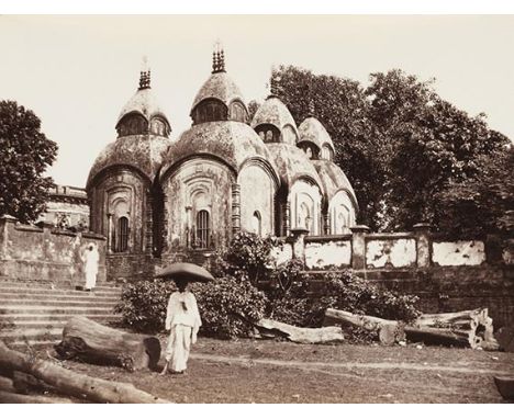 Kalkutta    Privates Fotoalbum mit 55 Orig.-Fotografien. Um 1885. Interessantes Reisealbum mit Aufnahmen des Regierungsbezirk