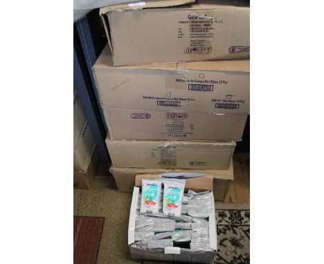 Five boxes of compact wet wipes 