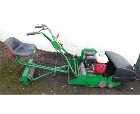 A Dennis Simplex ride-on lawnmower, model no 0510, c2007, serial no 0 510 108, manual and other paperwork.