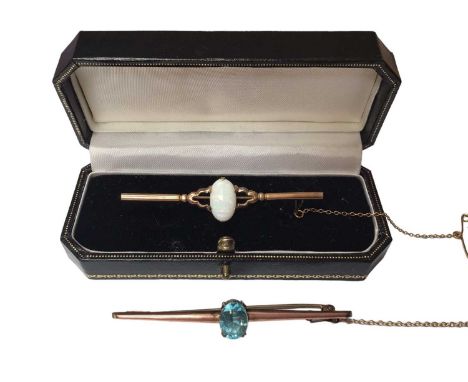 9ct rose gold blue zircon bar brooch and 9ct gold opal bar brooch (2)Total weight 6.8g