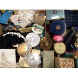 Large collection of vintage compacts including Stratton, Kigu etc
