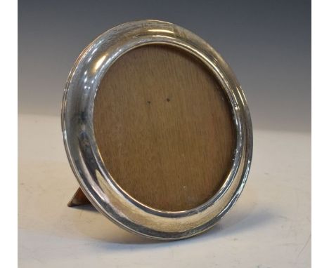 George V silver circular easel picture frame, Birmingham 1935   Condition: 