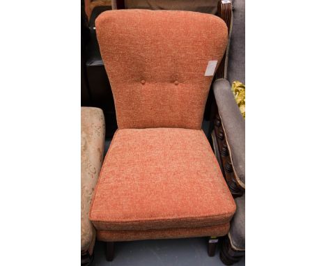 BUTTON BACK BEDROOM CHAIR