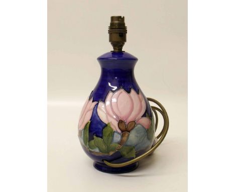 Moorcroft clematis pattern lamp base. Condition report: see terms and conditions
