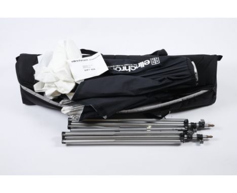 A Elinchrom Softbox, complete with soft carry case and two Elinchrom lighting stands (a lot)
