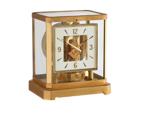 A GILT BRASS 'ATMOS' TIMEPIECEJAEGER-LECOULTRE, GENEVA, 1960'SThe single train movement wound via the expansion and contracti