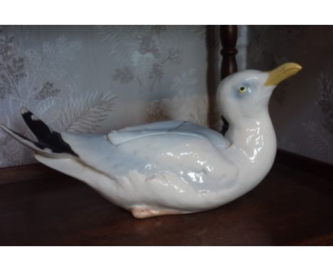 A SET OF THREE CONTEMPORARY CERAMIC SEAGULL TUREENS 14" wide 