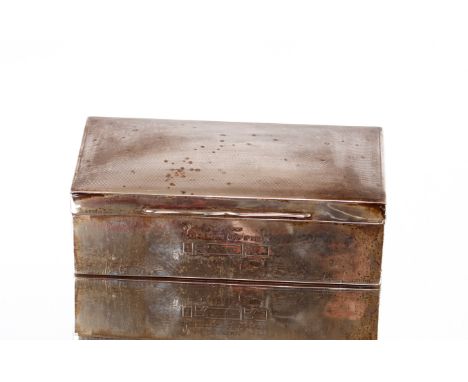 A silver wooden lined engine turned decorated cigarette&nbsp;box,&nbsp;with presentation inscription, 16cm long,&nbsp;Birming