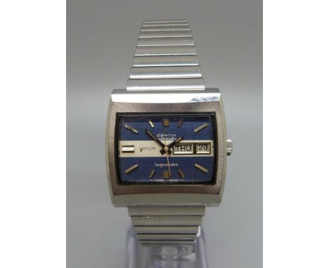 A Zenith Respirator Automatic day and date wristwatch and bracelet strap 