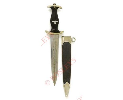 German Third Reich SS 1933 model dagger rare maker Bertram Reinhard, Solingen A good scarce example, the blade etched ‘Meine 