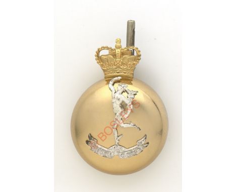 Badge. Royal Corps of Signals bandsman’s busby plume holder. A good post 1953 example comprising a crowned domed gilt metal d