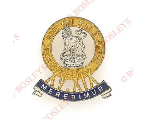 15th/19th King’s Hussars Officer’s cap badge circa 1922-52. A good die-cast example by J.R. Gaunt London. Gilt Garter support