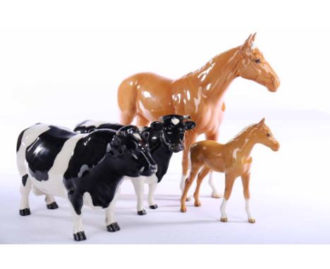 PAIR OF BESWICK 'CHAMPIONS' HOLSTEIN FRIESIAN CATTLE FIGURES
comprising the 'Coddington Hilt Bar' bull figure and the Claybur