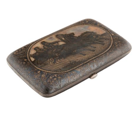 A RUSSIAN SILVER AND NIELLO CIGARETTE CASE, WORKMASTER GUSTAV KLINGERT, MOSCOW, 1898-1908a rectangular cushion form cigarette