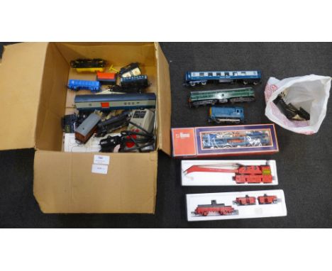 Lima and Hornby 00 gauge locomotives, carriages, etc. 