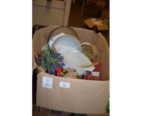 BOX CONTAINING VARIOUS CERAMIC AND OTHER DECORATIVE ITEMS INCLUDING CASSEROLE DISHES AND COVERS