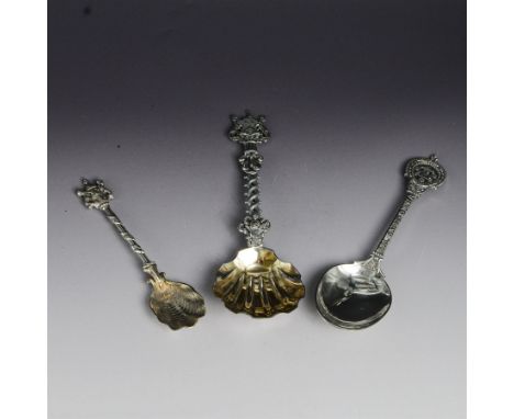 Three Victorian and later Salter's Company spoons, the first example with relief lettering to handle of Salter's Company mott