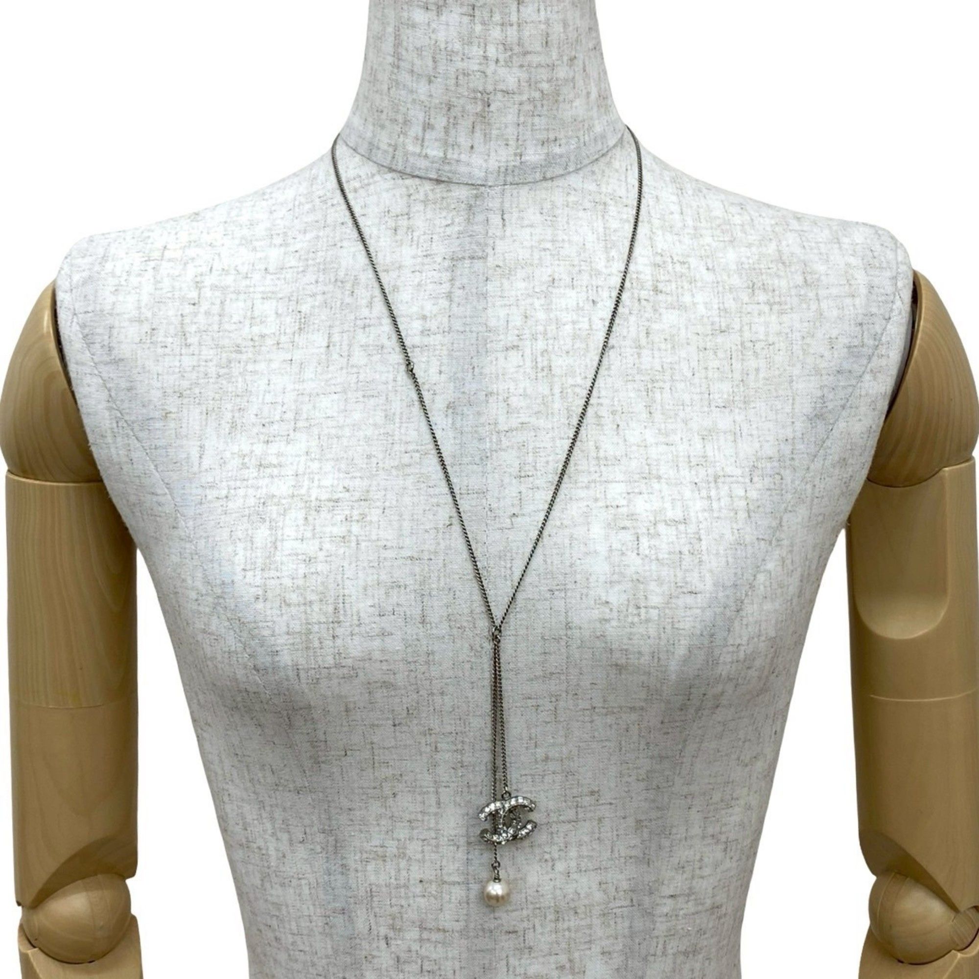 CHANEL Coco Mark Metal Rhinestone and Faux Pearl Necklace in Silver 62476
