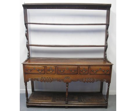 LATE 18TH/EARLY 19TH CENTURY OAK SWANSEA VALLEY POT BOARD DRESSER, having open two shelf, rack back above base, with configur