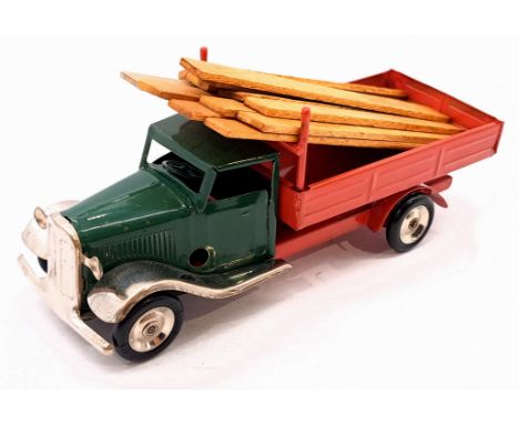 Triang Minic Post War Builders Lorry 68M, tinplate, clockwork, green cab, red body, wooden load, light age related wear other