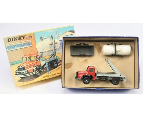 French Dinky Toys 805 Berliet Set - to include Berliet red cab, black including concave hubs, light grey back, silver trim wi