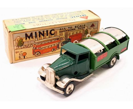 Triang Minic Post War Dust Cart 32M, tinplate, clockwork, light and dark green, within Fair Plus to Good box, Good Plus to Ex