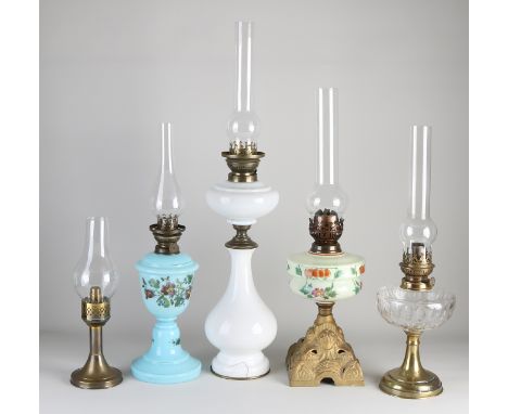 Five old / antique (petroleum) lamps.&nbsp;4x Glass, antique (opaline / crystal).&nbsp;1x Wind light, second half of the 20th