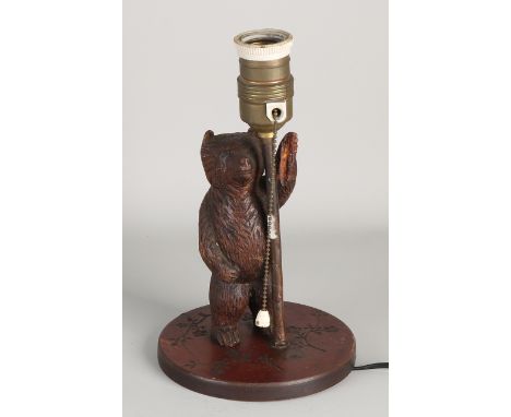 Antique German Jugendstil lamp with Black Forest bear.&nbsp;Carved wood.&nbsp;Wedding?&nbsp;Circa 1910. Dimensions: H 25 cm.&