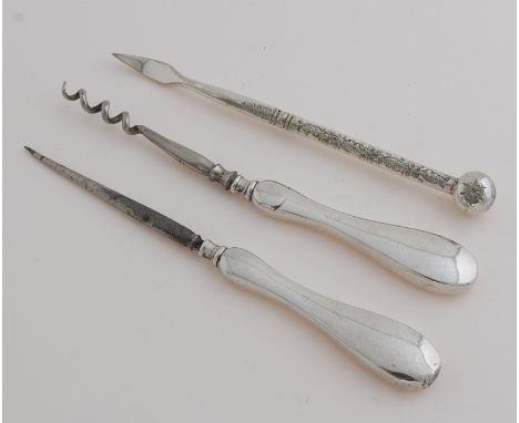 Bar set with silver, 925/000, three-part set with a crank puller and awl with a silver handle, Birmingham, 1913 and a beautif