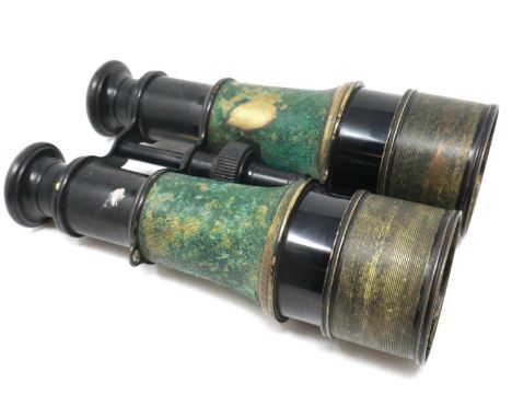 Pair of Lemaire 53 WWI military binoculars, with broad arrow stamp. P&amp;P Group 2 (£18+VAT for the first lot and £3+VAT for