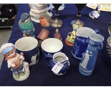 Quantity of mixed ceramics. P&amp;P Group 2 (£18+VAT for the first lot and £3+VAT for subsequent lots) 