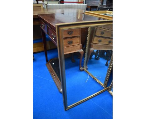 A gilt frame wall mirror, approx. 83 x 68cm