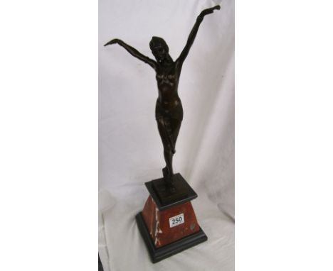 Bronze - Art Deco lady figure on marble base - H: 56cm