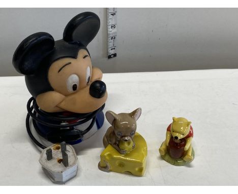 A vintage Mickey Mouse table lamp and two ceramic Disney figurines 