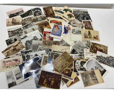 A job lot of assorted vintage and antique postcards 
