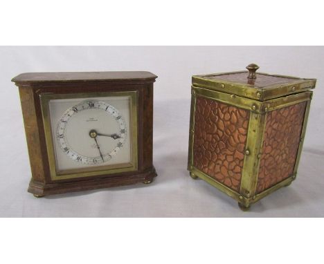 Small Elliott mantel clock &amp; a copper and brass tobacco jar H 14.5 cm