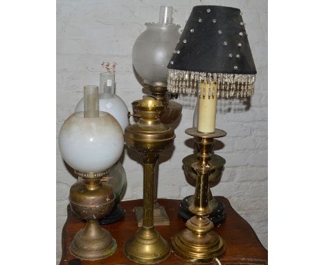 5 paraffin lamps &amp; a table lamp