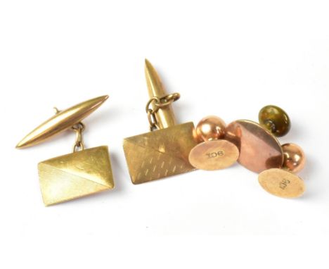 A 9ct gold cufflinks and stud set comprising a pair of 9ct gold rectangular cufflinks with diagonal divide, one half with eng